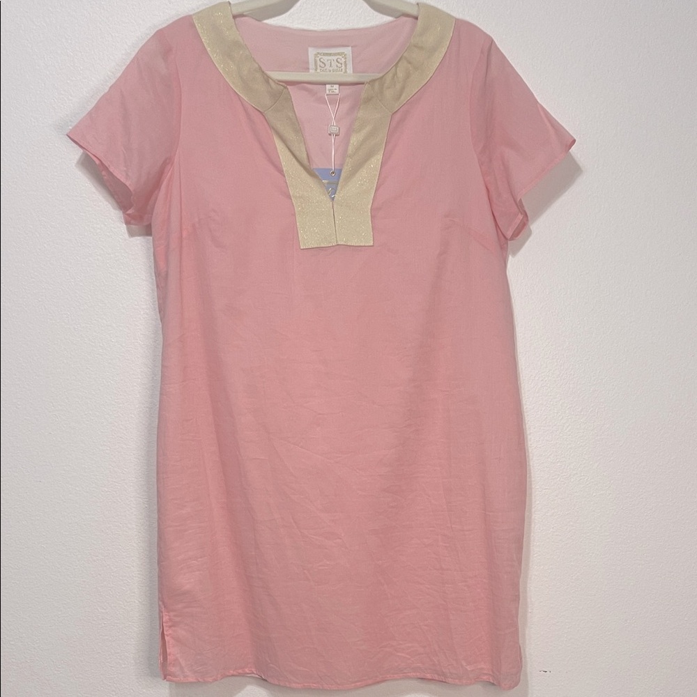 Sail to Sable Pink and Gold Lined Dress Size Medium PTP 21” NWT